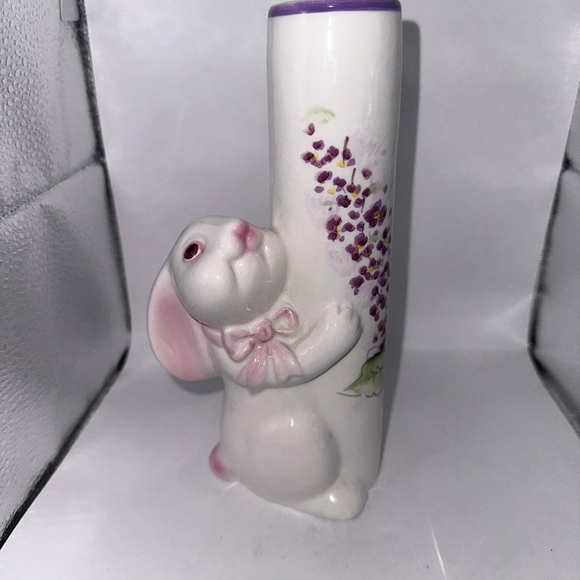 Weiss Ceramics Other - Vintage Bunny Rabbit Bud Vase 1980 FTDA Weiss Ceramics Brazil 7.5” Purple Flower
